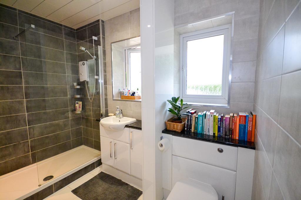 Larch Way, Ferndown Castleman Estate Agents